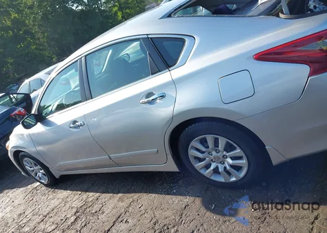 2018 Nissan Altima 2.5 S from USA, damaged, VIN 1N4AL3AP0JC276953
